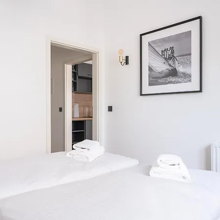 Apartment Johouse 1